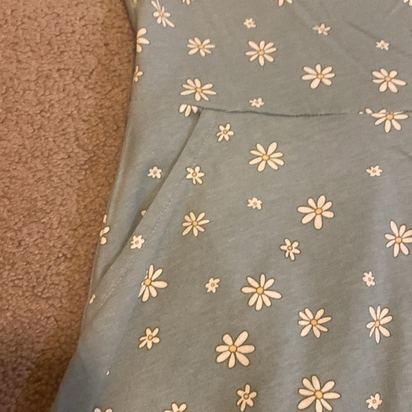 Girls floral dress - Picture 2 of 3